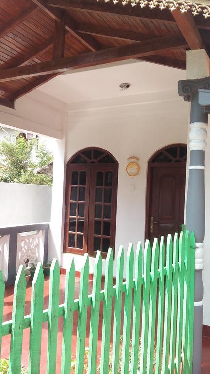 Hansi Villa เบนโตตา ภายนอก รูปภาพ